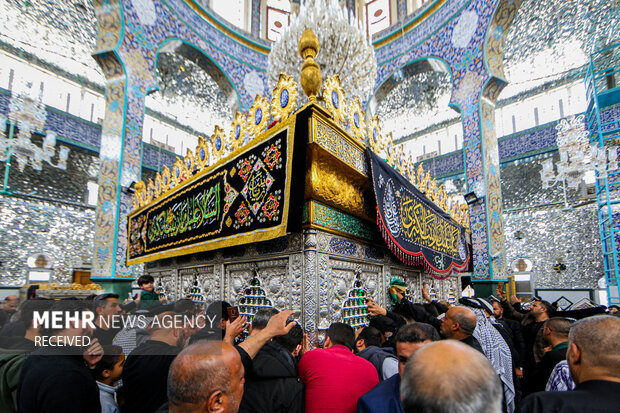 در این گزارش حال و هوای حرم حضرت زینب (س) را همزمان با سالروز رحلت ایشان در سوریه می بینید