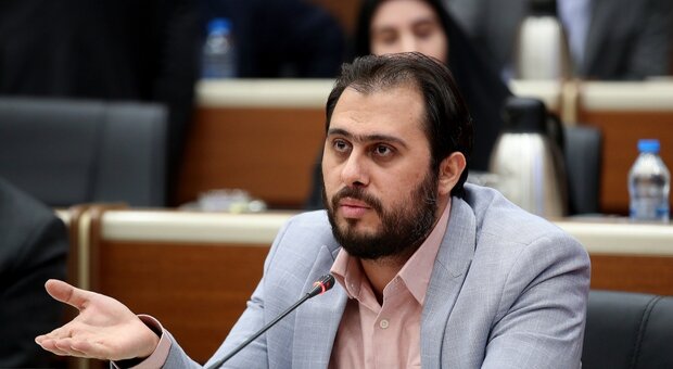 روش صحیح جهاد تبیین اجتماعیسازی دستاوردهای علمی و دانشگاهی است