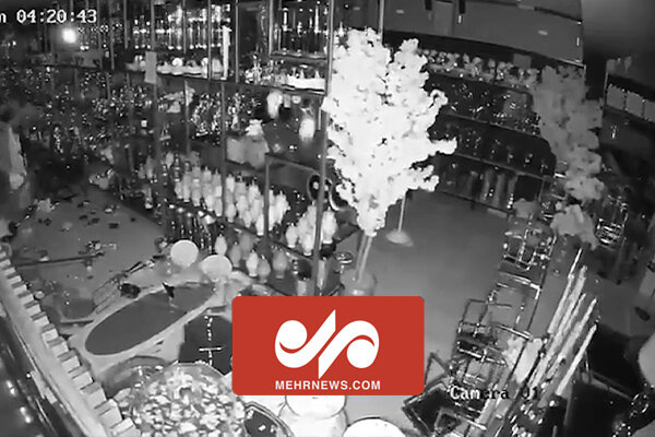 تصاویر دوربین مداربسته یک فروشگاه از زمین‌لرزه در ترکیه