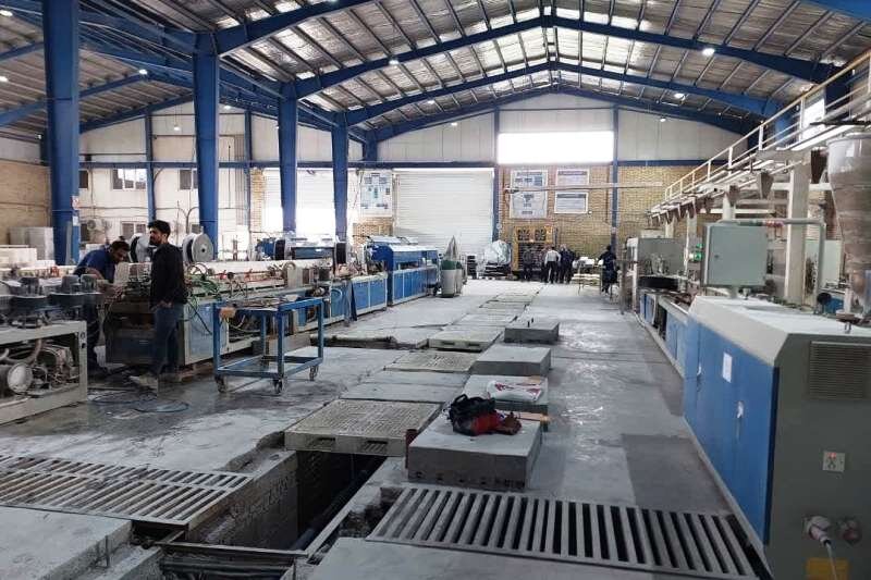 ۲۰ طرح تولیدی و صنعتی در خوزستان آماده بهره‌برداری هستند