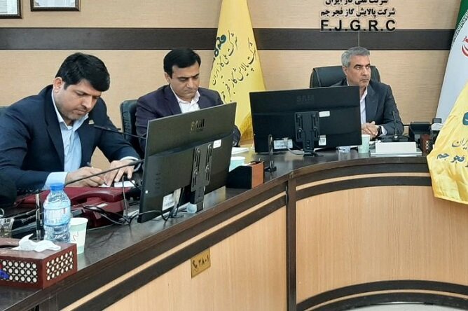 نظام صلاحیت حرفه‌ای در همه صنایع استان بوشهر ایجاد شود