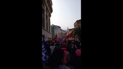 VIDEO: Mass pension reform protests continue to rock France