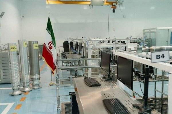 ادعای کاهش اورانیوم غنی شده ایران همزمان با مذاکره با آمریکا