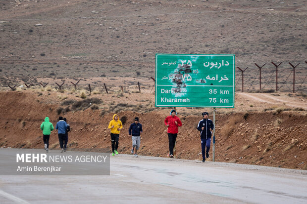 مسابقات دو صحرانوردی قهرمانی کشور در شیراز