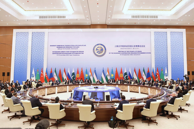 رئیسی قانون الحاق ایران به سازمان همکاری شانگهای را ابلاغ کرد رئیسی قانون الحاق ایران به سازمان همکاری شانگهای را ابلاغ کرد