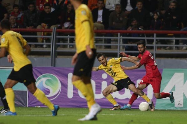 اقدام پرسپولیسیها نتیجه «برعکس» داد/ نقطه ضعف سپاهان واضح است