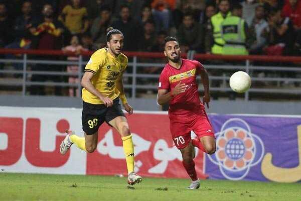 سپاهان با گل فولادیها سه امتیاز گرفت/ اختلاف با سرخابیها در صدر