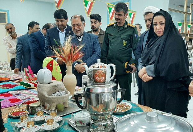 نمایشگاه دستاوردهای مهارت آموختگان فنی و حرفهای گناوه برپا شد