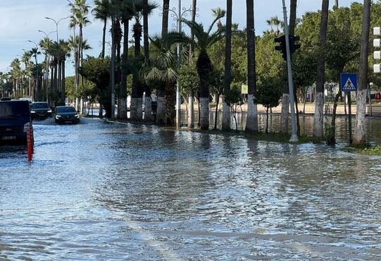 مصائب ترکیه؛ استان حاتای بعد از زلزله زیر آب رفت+ عکس