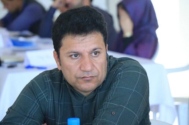 تاسیس جوایز ویژه کشورهای فارسیزبان به ترویج زبان فارسی میانجامد