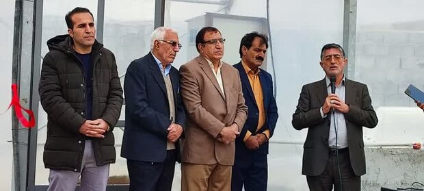 زیرساختهای لازم برای توسعه کشت گلخانهای در پلدختر فراهم شود