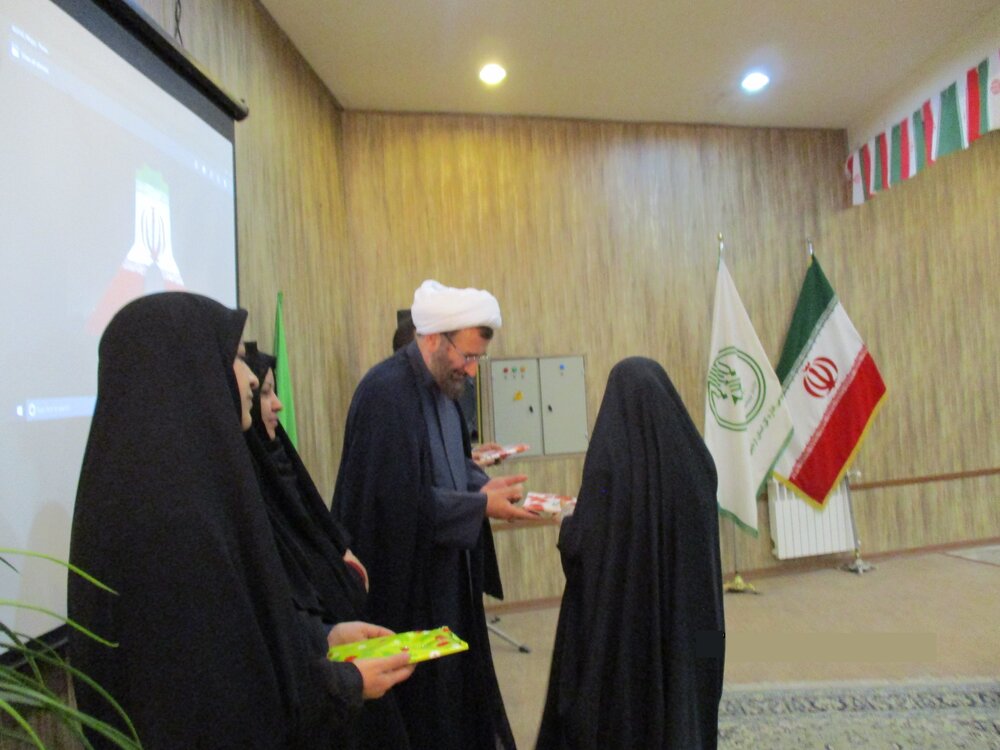 انقلاب اسلامی ایران جریان فکری بر پایه اندیشه دینی است