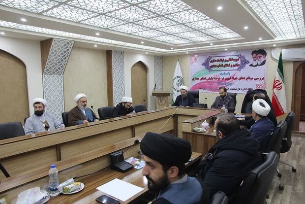 اندیشه‌ورزی برای تحکیم هویت دینی در جامعه ضروری است