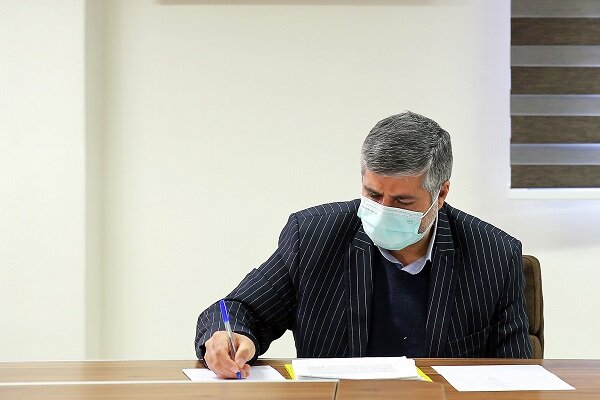 میزهای خدمت قضایی و حقوقی در مسیرهای راهپیمایی ۲۲ بهمن میزهای خدمت قضایی و حقوقی در مسیرهای راهپیمایی ۲۲ بهمن