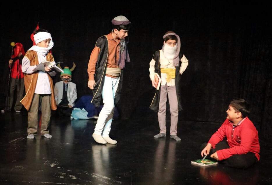 ۱۶ گروه تئاتر مردمی بچه‌های مسجد در گلستان فعالیت می کنند