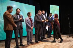اختتامیه جشنواره ملی بداهه نویسی بانوان خوشنویس ایران