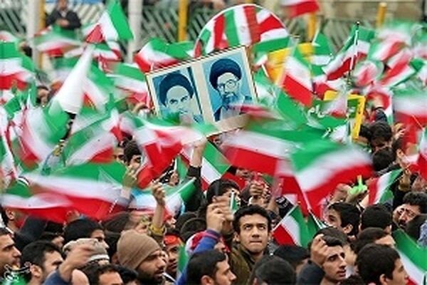 جشن پیروزی انقلاب / برگزاری راهپیمایی در تهران و 1400 شهر ایران
