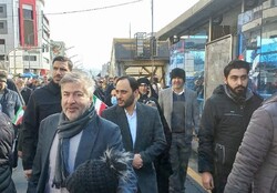 بهادری جهرمی در راهپیمایی ۲۲ بهمن حضور یافت