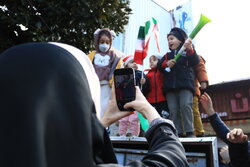 نمایش حضور مردم رستم آباد در راهپیمایی ۲۲ بهمن