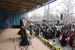 وحدت ملی و یکپارچگی زیر پرچم ولایت رمز پیروزی ایران است