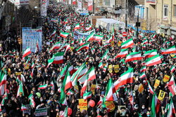 حضور مردم در راهپیمایی۲۲ بهمن پاسخ کوبنده‌ای به یاوه گویی دشمنان