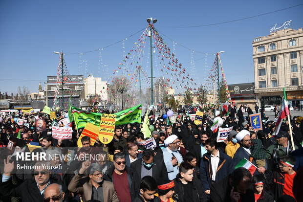 راهپیمایی ۲۲ بهمن در شهر امام