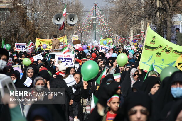 راهپیمایی ۲۲ بهمن در شهر امام