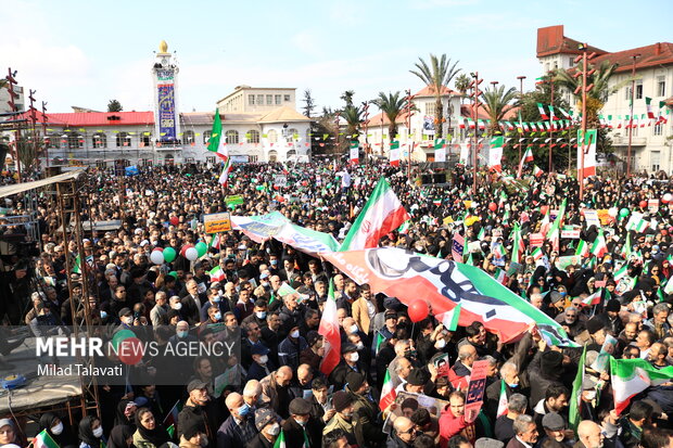 راهپیمایی یوم الله ۲۲ بهمن در رشت