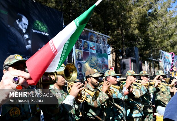 راهپیمایی ۲۲ بهمن در بیرجند