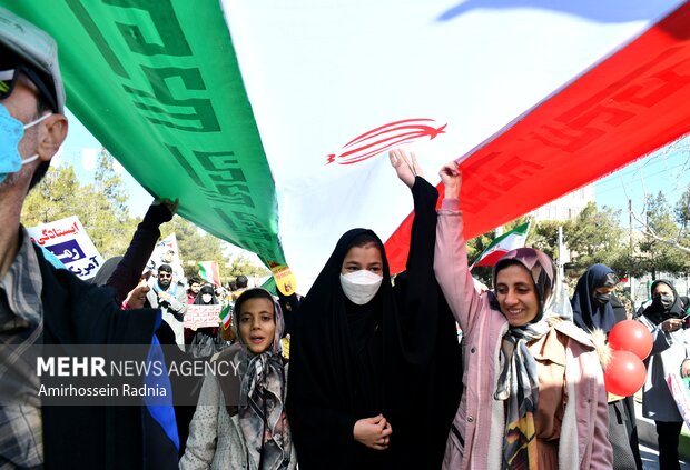 راهپیمایی ۲۲ بهمن در بیرجند