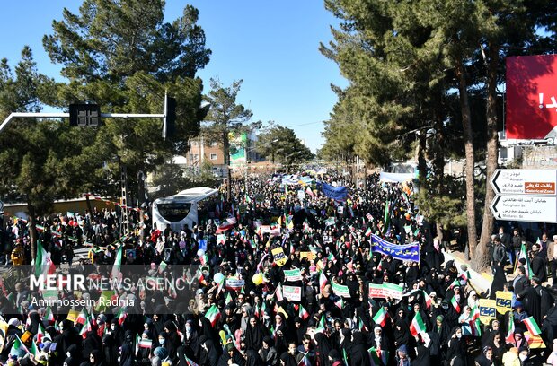 راهپیمایی ۲۲ بهمن در بیرجند