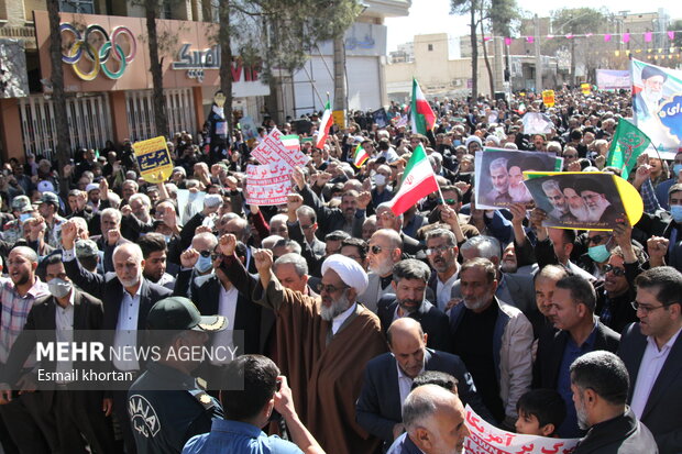 جشن چهل و چهارمین سالگرد پیروزی انقلاب اسلامی در تبریز