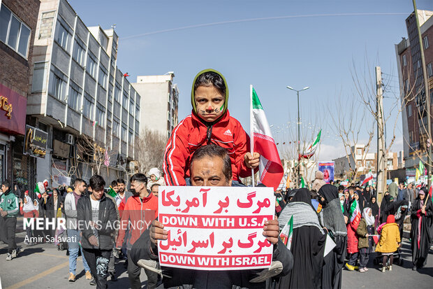 راهپیمایی ۲۲ بهمن در سمنان