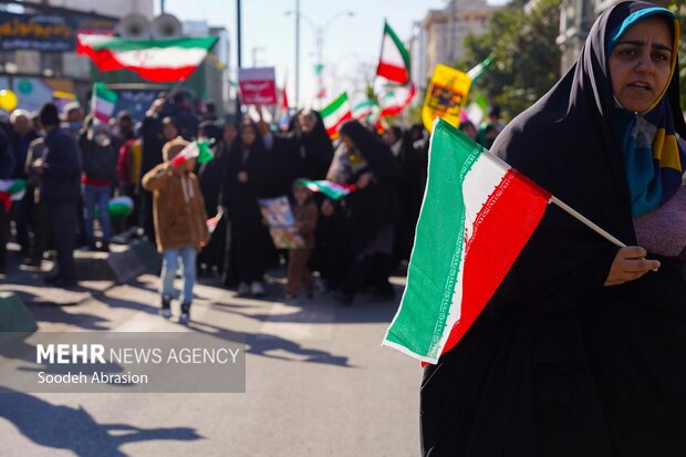 راهپیمایی ۲۲ بهمن در بابل