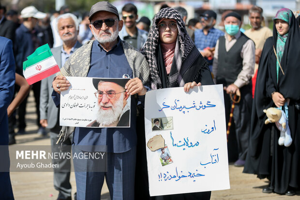 راهپیمایی مردم شهر گرمه در ۲۲ بهمن