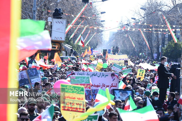 راهپیمایی ۲۲ بهمن در گلستان