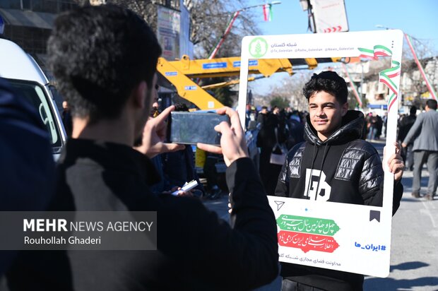 راهپیمایی ۲۲ بهمن در گلستان