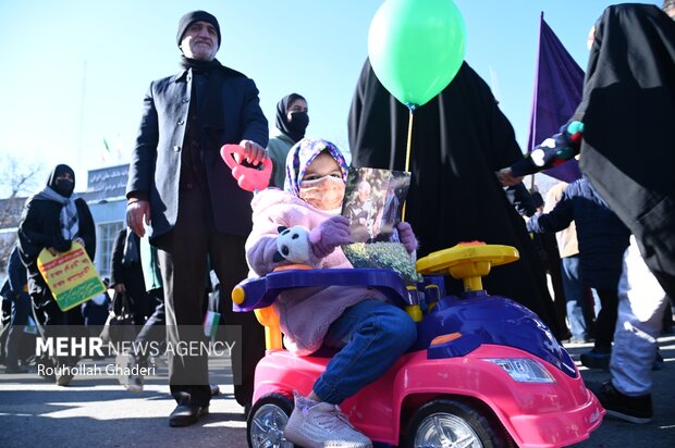 راهپیمایی ۲۲ بهمن در گلستان