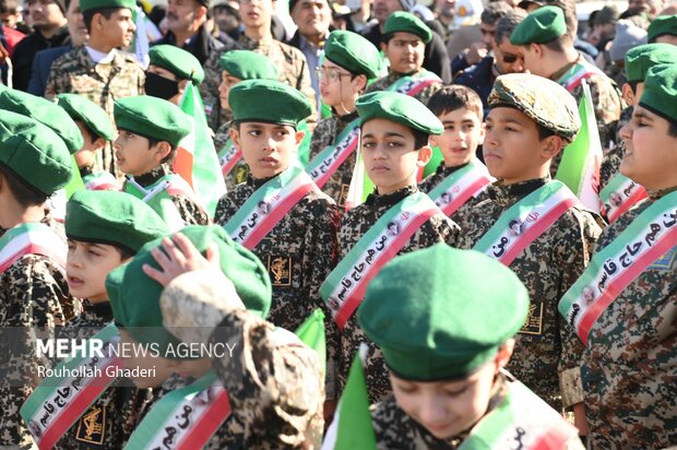 راهپیمایی ۲۲ بهمن در گلستان