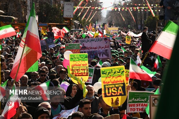 راهپیمایی ۲۲ بهمن در گلستان