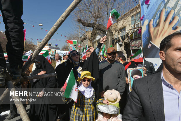 راهپیمایی ۲۲ بهمن در شیراز