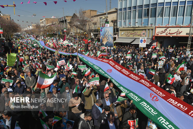 راهپیمایی ۲۲ بهمن در شیراز