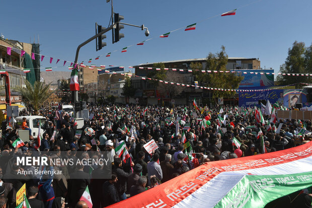 راهپیمایی ۲۲ بهمن در شیراز