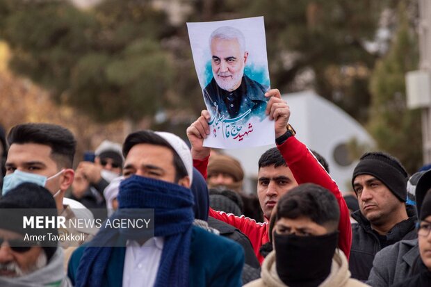 راهپیمایی 22 بهمن در تایباد