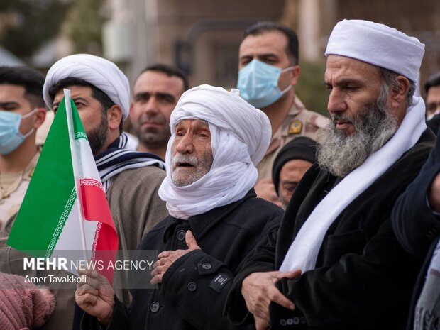 راهپیمایی 22 بهمن در تایباد