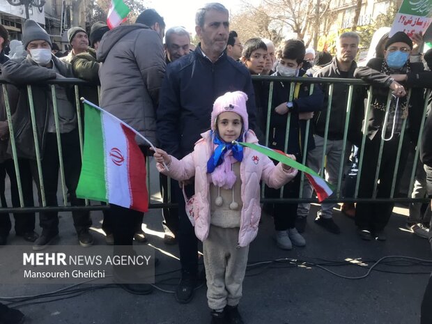 راهپیمایی 22 بهمن در شاهرود . استان سمنان . قلیچی