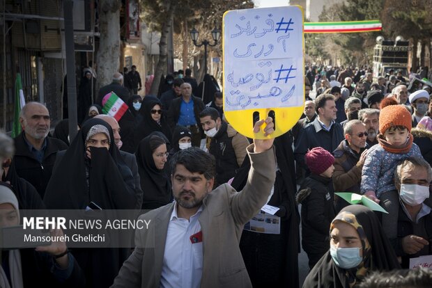 راهپیمایی 22 بهمن در شاهرود . استان سمنان . قلیچی