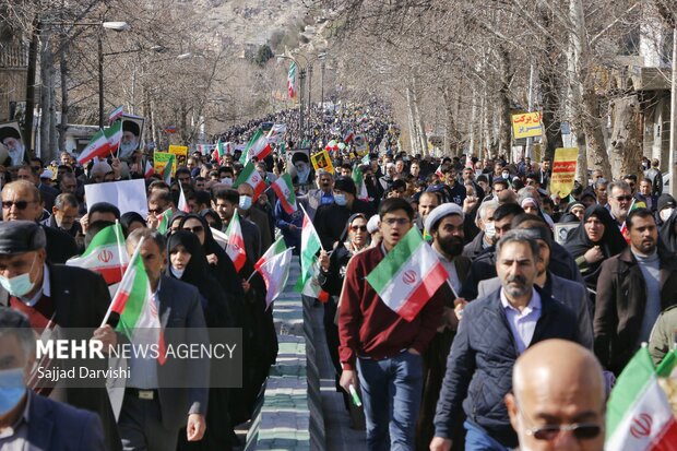 راهپیمایی 22 بهمن در خرم آباد