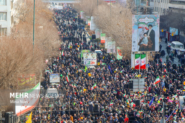 راهپیمایی ۲۲ بهمن در تبریز