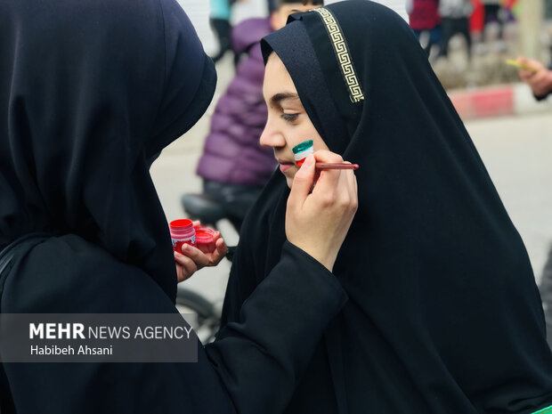 راهپیمایی 22 بهمن در قوچان